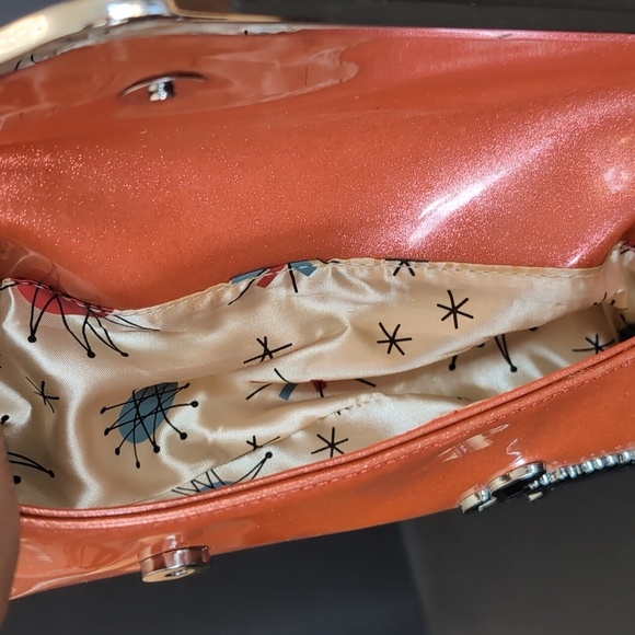 Sourpuss Womans Orange Faux Leather Retro Style Clutch. - Picture 4 of 12